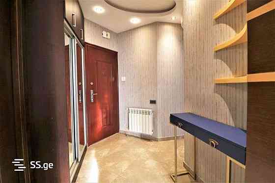 Продам 5-комн. квартиру 197м² 3/6 эт. Тбилиси