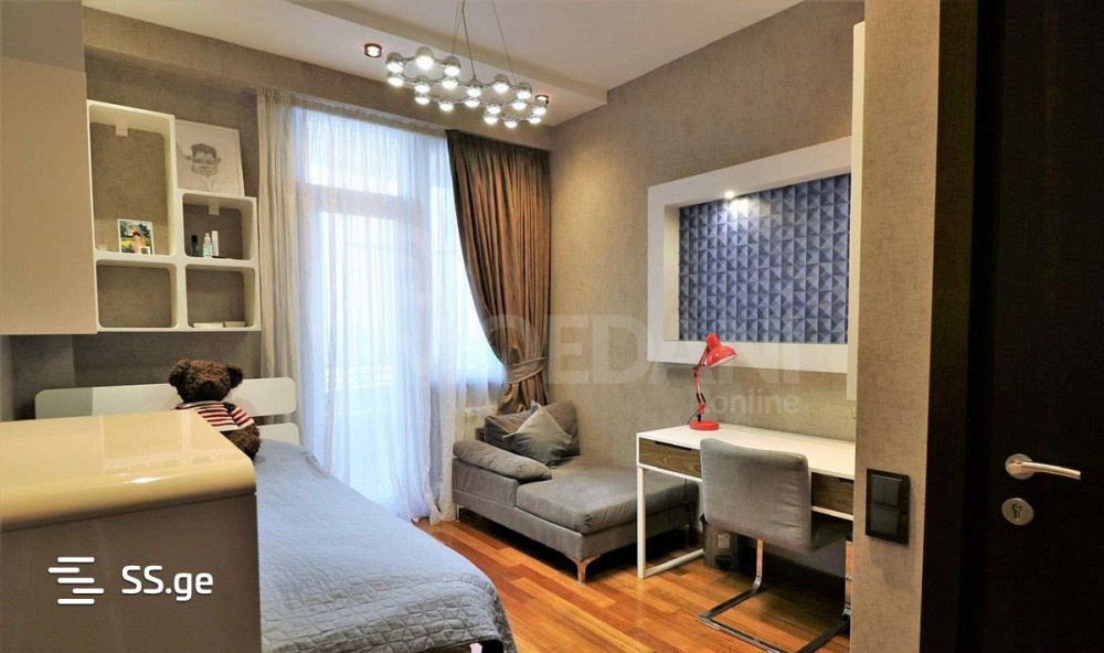 იყიდება 5 ოთახიანი ბინას 197მ² 3/6 სართ თბილისი - photo 5