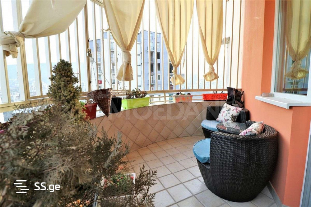 იყიდება 5 ოთახიანი ბინას 197მ² 3/6 სართ თბილისი - photo 10