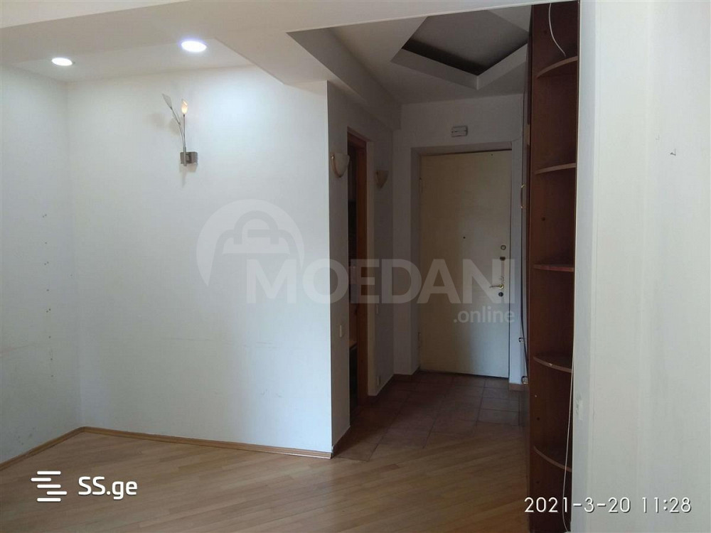 ქირავდება საოფისე ფართი სოლოლაკში თბილისი - photo 9