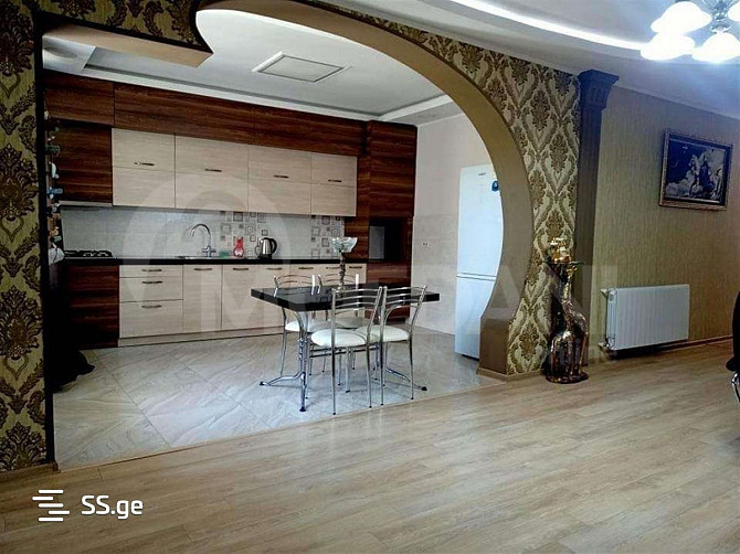 Сдам 4-комн. квартиру в Тбилиси  150м² 2/2 эт. Тбилиси - изображение 5