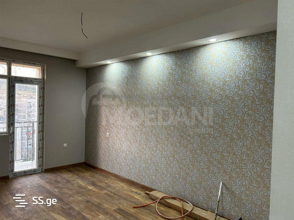 Продам 2-комн. квартиру 42м² 10/11 эт. Тбилиси - изображение 1