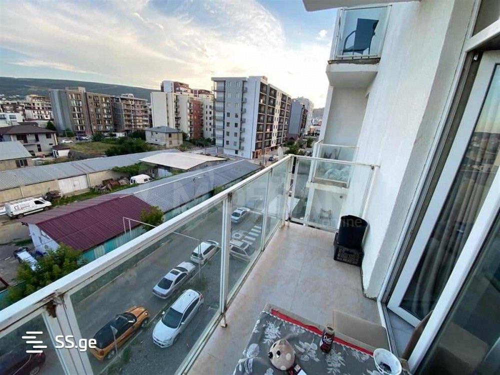 Продам 2-комн. квартиру 50м² 5/6 эт. Тбилиси - изображение 9