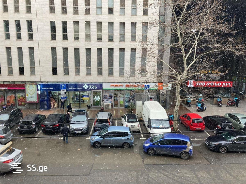 იყიდება 3 ოთახიანი ბინას 48მ² 3/9 სართ თბილისი - photo 9