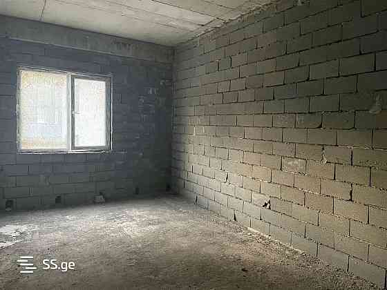 Продам 4-комн. квартиру 122м² 3/5 эт. Тбилиси