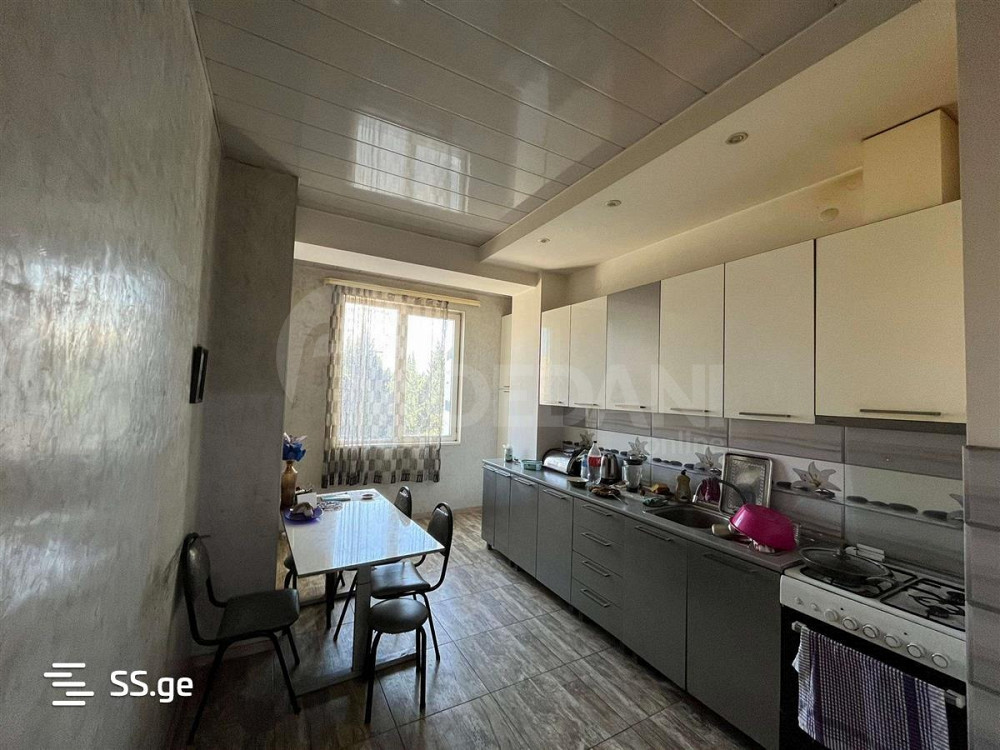 Apartments For Sale three-room 104м² 3/8 floor Tbilisi - photo 1