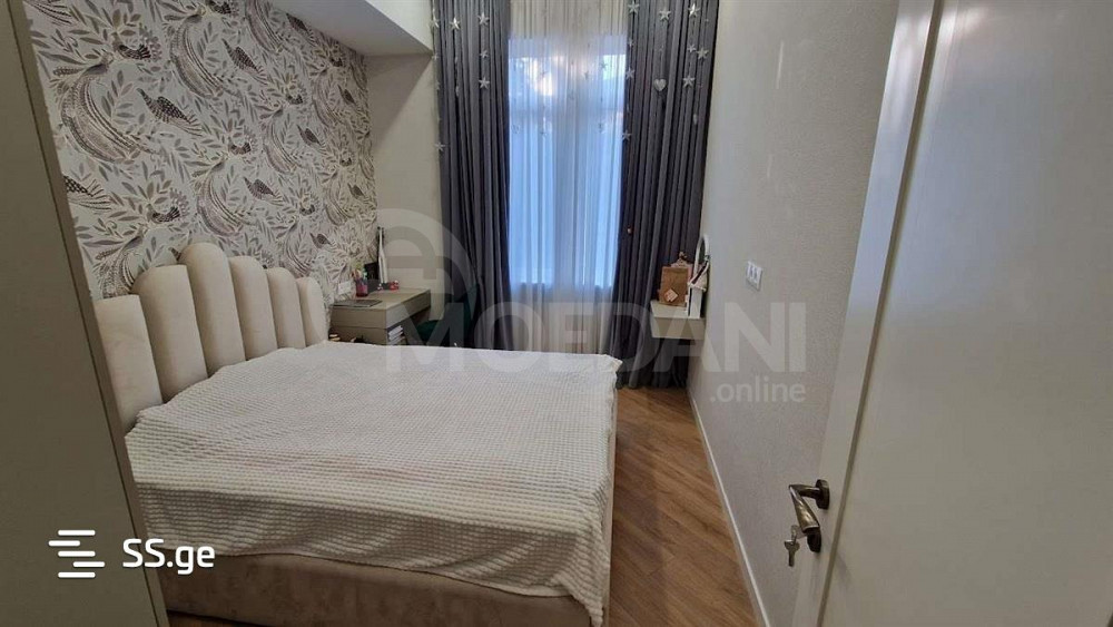 ქირავდება 4 ოთახიანი ბინა 140მ² 1/5 სართ თბილისი - photo 5