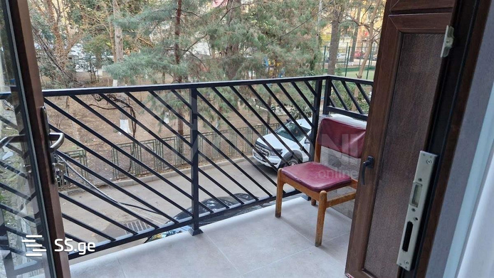 ქირავდება 4 ოთახიანი ბინა 140მ² 1/5 სართ თბილისი - photo 2