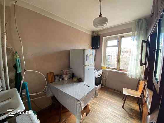 Продам 4-комн. квартиру 80м² 7/9 эт. Тбилиси