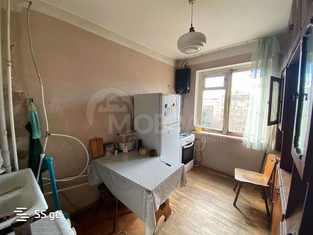 Продам 4-комн. квартиру 80м² 7/9 эт. Тбилиси - изображение 3