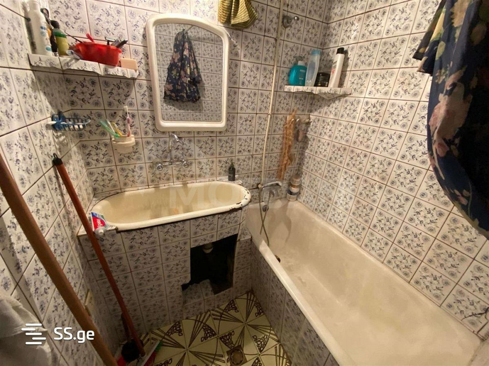 Продам 4-комн. квартиру 80м² 7/9 эт. Тбилиси - изображение 8