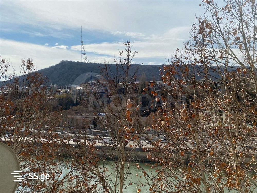 იყიდება 3 ოთახიანი ბინას 124მ² 5/6 სართ თბილისი - photo 9