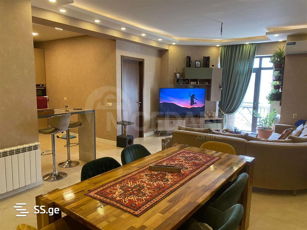 იყიდება 3 ოთახიანი ბინას 124მ² 5/6 სართ თბილისი - photo 1