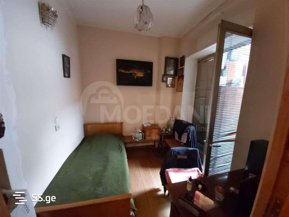 იყიდება 3 ოთახიანი ბინას 60მ² 1/2 სართ თბილისი - photo 1