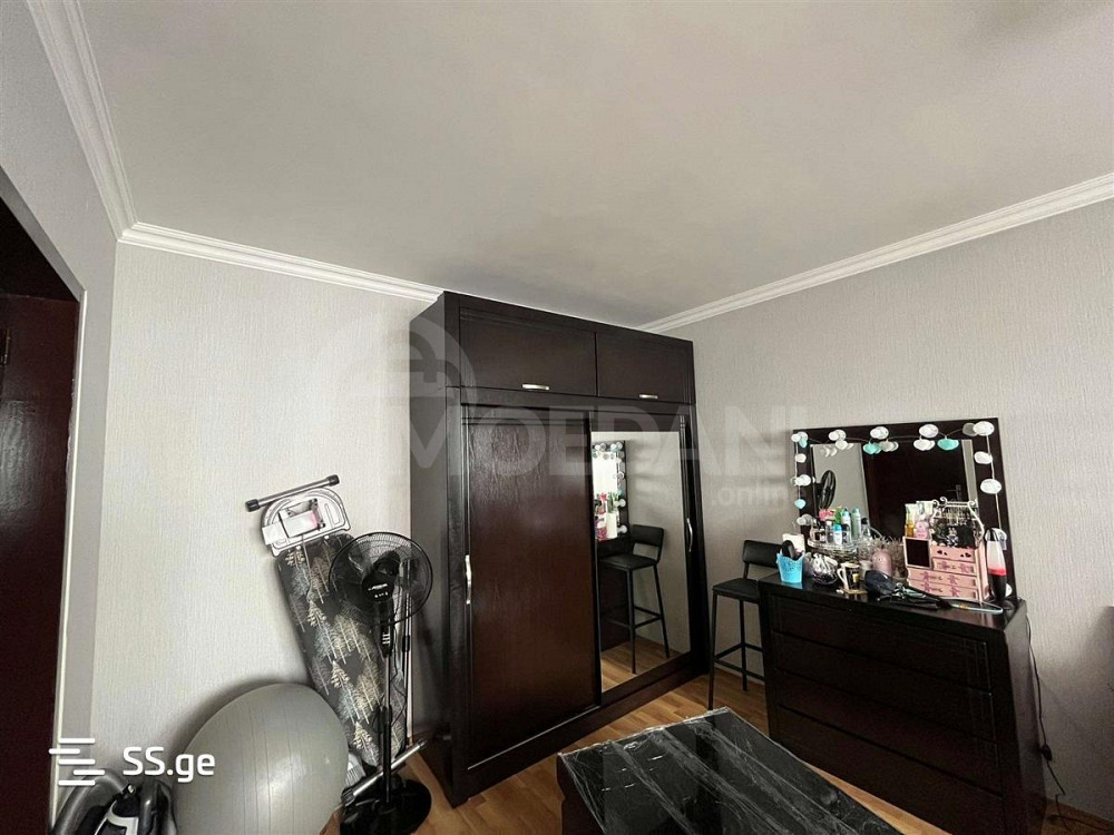 იყიდება 3 ოთახიანი ბინას 100მ² 4/23 სართ თბილისი - photo 8