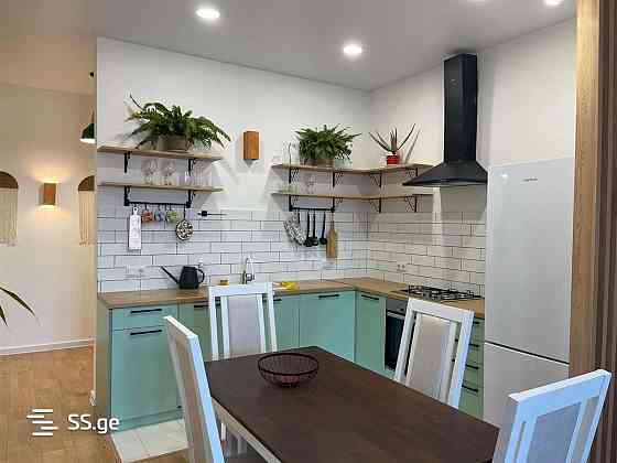 Продам 4-комн. квартиру 110м² 3/15 эт. Тбилиси