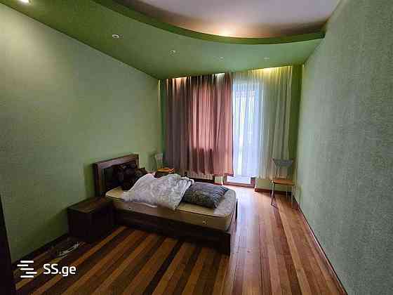 Продам 5-комн. квартиру 187м² 7/10 эт. Тбилиси