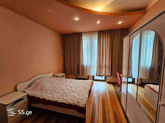 Продам 5-комн. квартиру 187м² 7/10 эт. Тбилиси