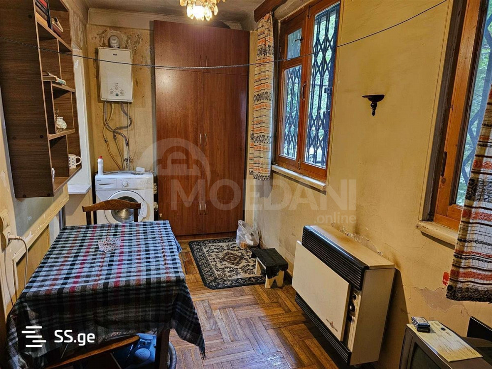 იყიდება 2 ოთახიანი ბინას 65მ² 1/5 სართ თბილისი - photo 4