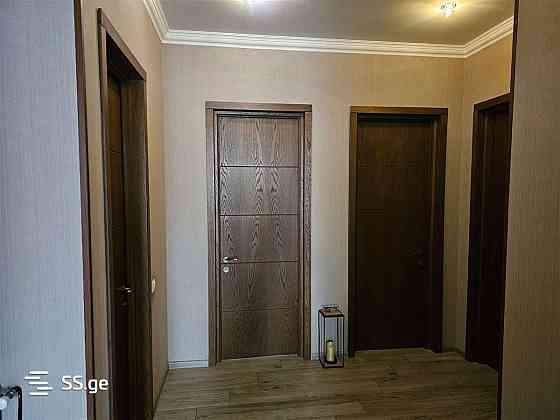 Продам 5-комн. квартиру 147м² 7/10 эт. Тбилиси