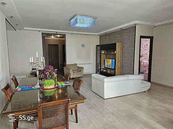 Продам 5-комн. квартиру 147м² 7/10 эт. Тбилиси