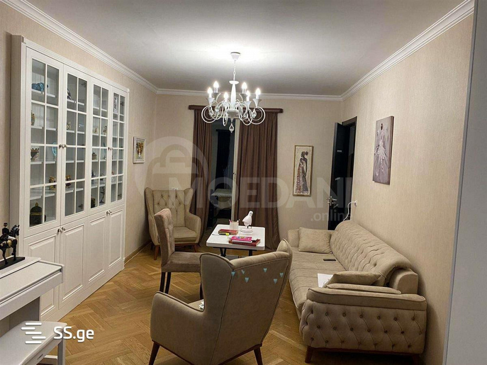 იყიდება 4 ოთახიანი ბინას 120მ² 3/8 სართ თბილისი - photo 2