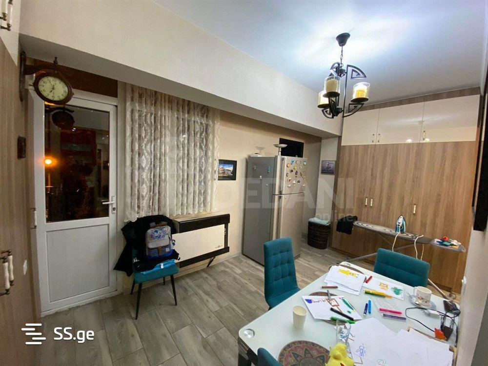 იყიდება 4 ოთახიანი ბინას 120მ² 3/8 სართ თბილისი - photo 7