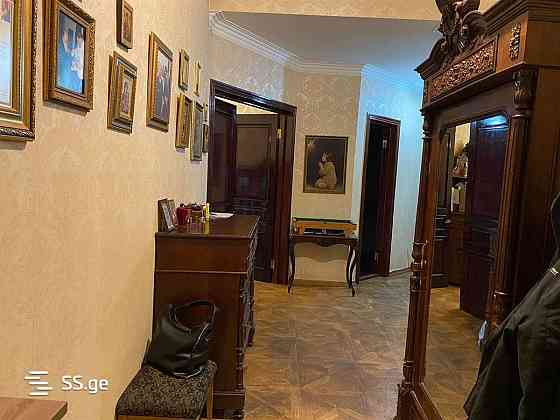 Продам 4-комн. квартиру 170м² 13/13 эт. Тбилиси