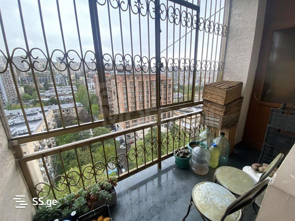 იყიდება 4 ოთახიანი ბინას 170მ² 13/13 სართ თბილისი - photo 6