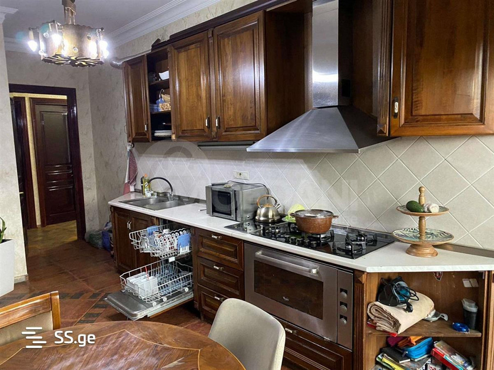 იყიდება 4 ოთახიანი ბინას 170მ² 13/13 სართ თბილისი - photo 9