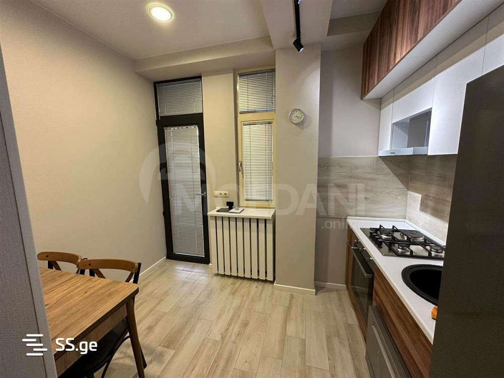 ქირავდება საოფისე ფართი ვაკეში თბილისი - photo 7