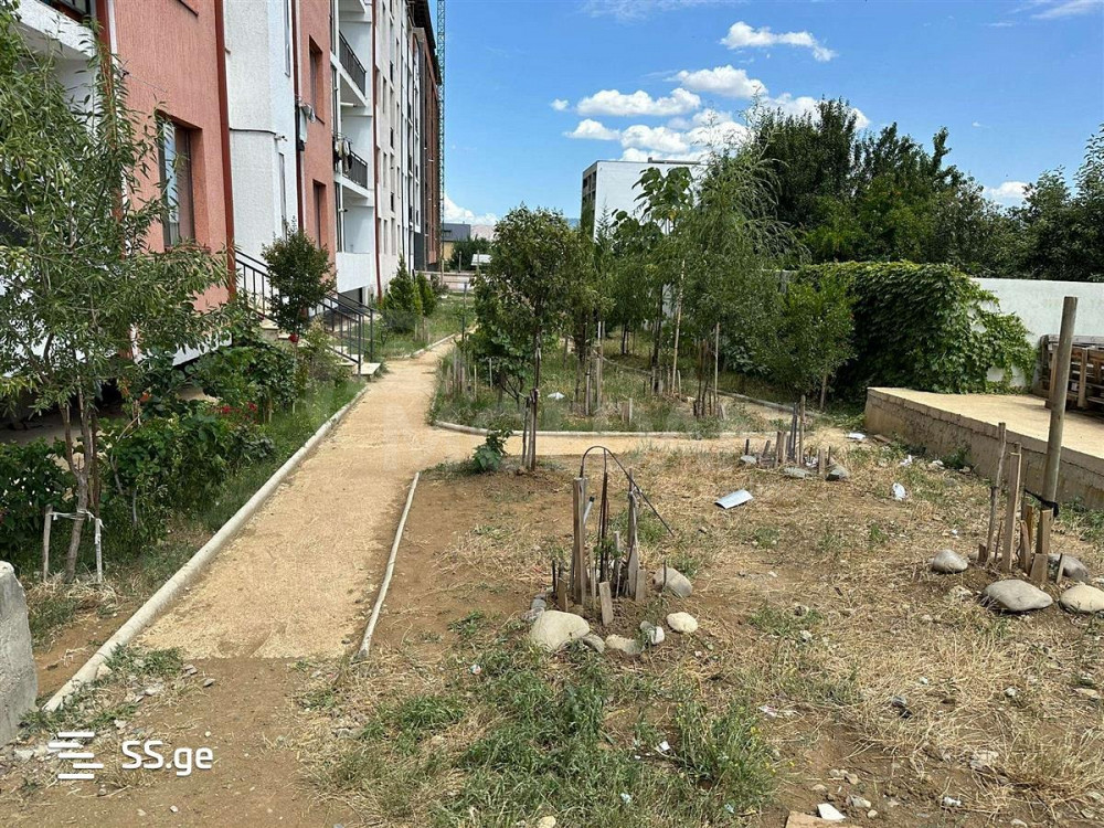 Продам 2-комн. квартиру 54м² 4/6 эт. Тбилиси - изображение 2