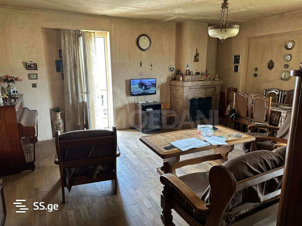 იყიდება 3 ოთახიანი ბინას 85მ² 6/9 სართ თბილისი - photo 1