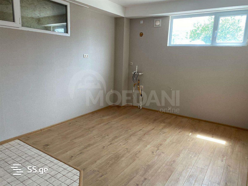 Продам 2-комн. квартиру 40м² 1/6 эт. Тбилиси - изображение 1