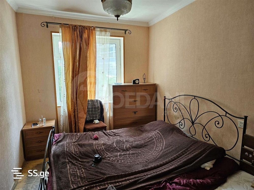 Apartments For Sale three-room 104м² 3/9 floor Tbilisi - photo 2