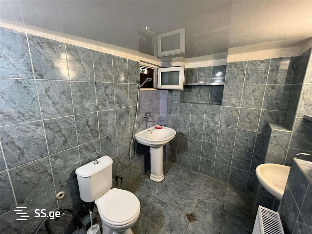 ქირავდება 2 ოთახიანი ბინა 40მ² 1/3 სართ თბილისი - photo 6