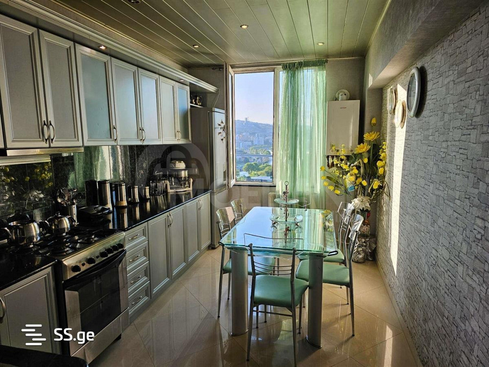 Apartments For Sale three-room 68м² 16/16 floor Tbilisi - photo 1