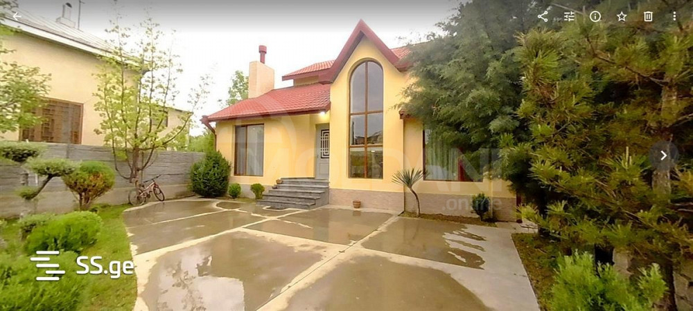 House for sale 500м² Tbilisi - photo 1