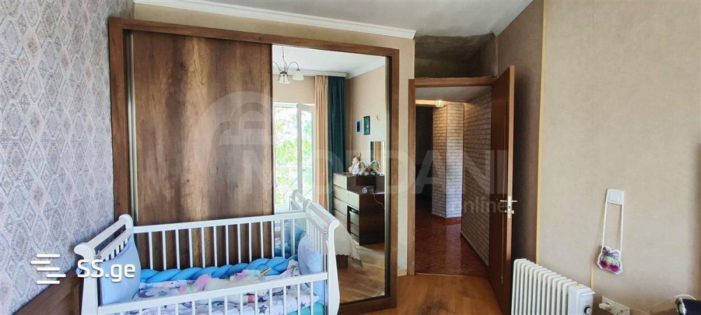 Продам 4-комн. квартиру 111м² 3/6 эт. Тбилиси - изображение 3