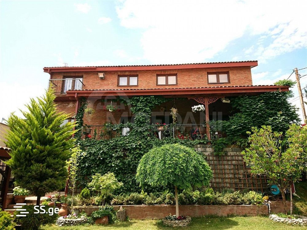 House for sale 806м² Tbilisi - photo 2