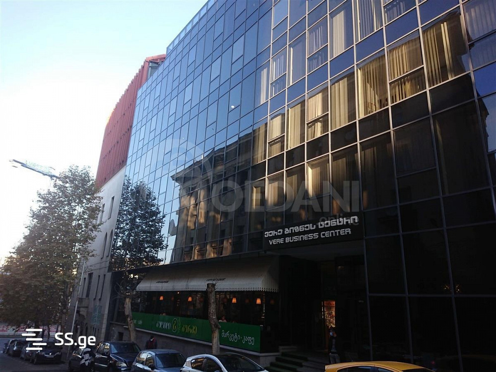 Сдам 3-комн. квартиру 105м² 10/11 эт. Тбилиси - изображение 1