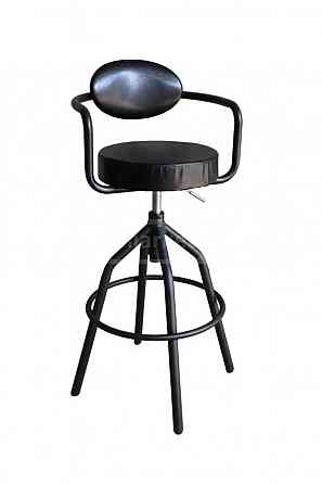 ბარის სკამი თბილისი