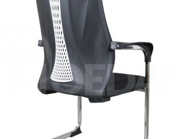 Кресло с тканевой поверхностью и сетчатой спинкой Тбилиси - изображение 2