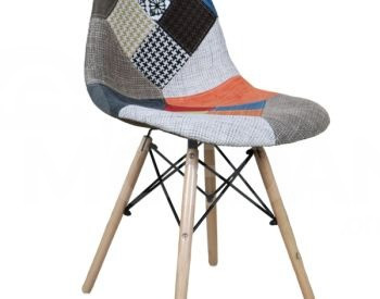 Стул в современном стиле с тканевой столешницей и деревянной ножкой Тбилиси - изображение 1