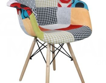 Стул в современном стиле с тканевой столешницей и деревянной ножкой Тбилиси - изображение 1