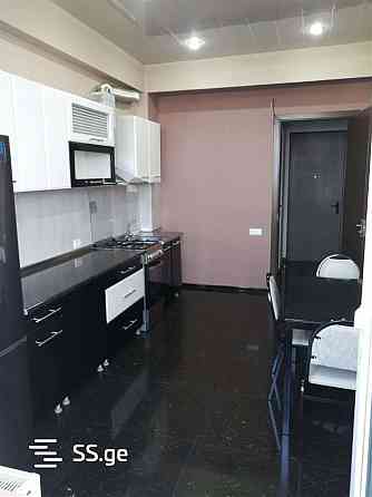 ქირავდება 2 ოთახიანი ბინა 70მ² 8/14 სართ თბილისი