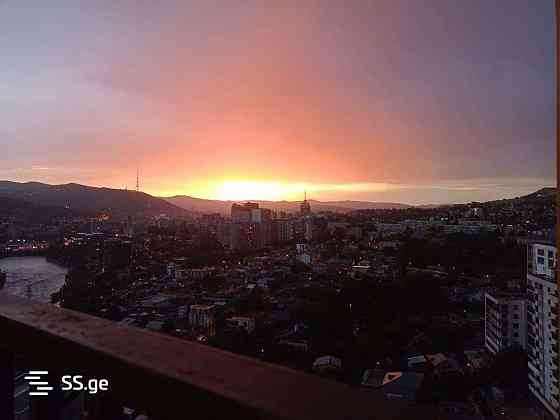 ქირავდება 2 ოთახიანი ბინა 60მ² 18/22 სართ თბილისი