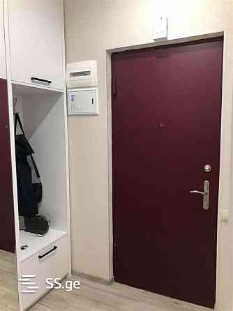 ქირავდება 3 ოთახიანი ბინა 70მ² 4/13 სართ თბილისი