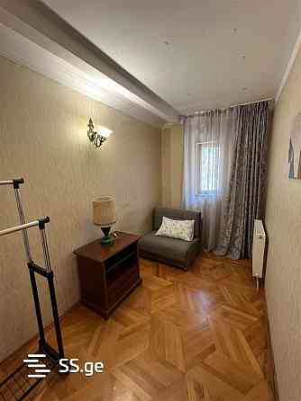 ქირავდება 3 ოთახიანი ბინა 65მ² 1/10 სართ თბილისი