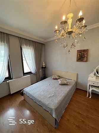 ქირავდება 3 ოთახიანი ბინა 65მ² 1/2 სართ თბილისი